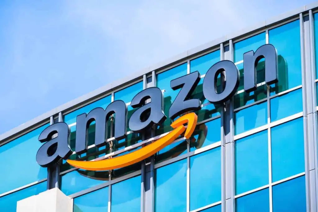 Amazon sta "ostacolando" le indagini sul crollo del magazzino mortale, dice la commissione parlamentare
